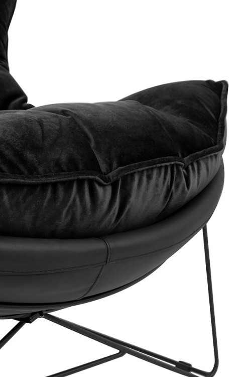 MSE01000302_otilia_stand_black_8.jpg