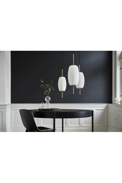 100637_SILK%20PENDANTS%20-%20LIFESTYLE%20HORSENS%20AUG-2018%20-%202.jpg