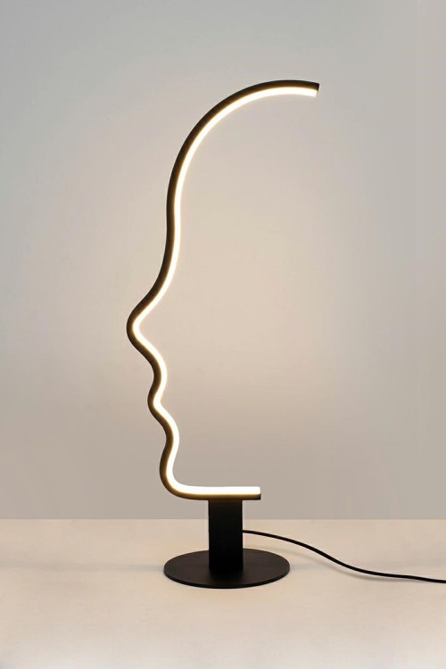 JT0018_face_table_10.jpg