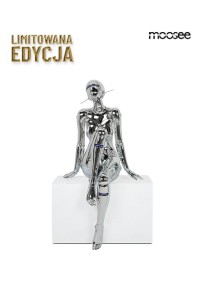MSE1501100512_cyber_woman00.jpg