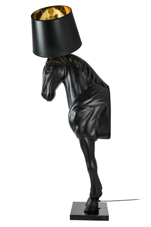 MSE1501100386_kon_horse_stand_m_cz%20%284%29.jpg