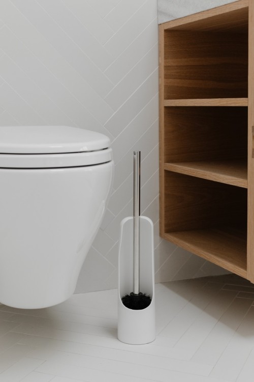 023274-660_toilet_0000%20%285%29.jpg